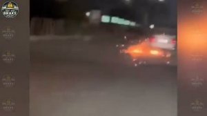 100 безумных моментов Автокатастроф Идиотов На машинах - Мгновенная Карма, которая Сведет Вас с ума