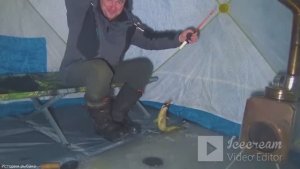 ловля налима на стукалку.поймал и тут же приготовил