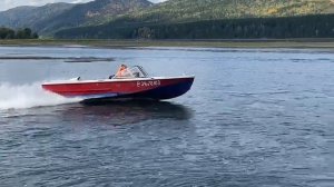 Катер Амур водомёт газ 53