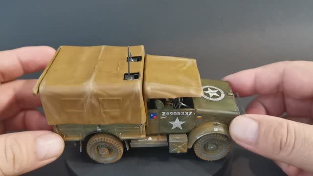 Готовая модель "British radio command truck", масштаб 1:35. смотреть онлайн