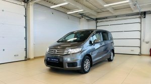 Honda Freed Spike, 2010 год