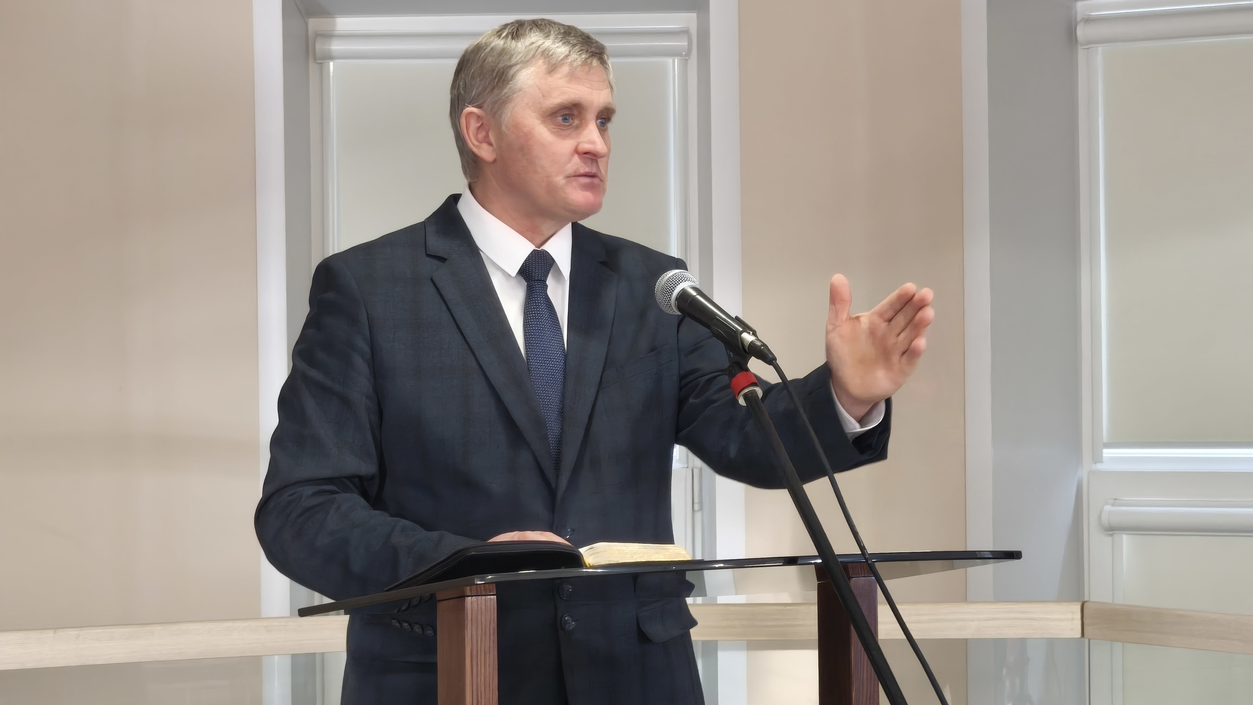 2026-02-21  Брауэр В. - «Семьи веры в цифровую эпоху»