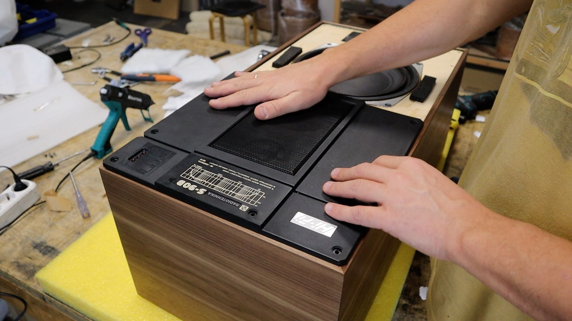 RADIOTEHNIKA S-90B. Сборка и прослушивание.