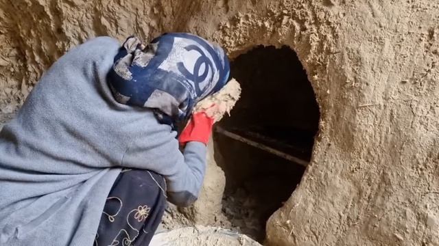 203ч.Счастье семьи Марьям: работать и жить в горах становится легче с ручной тележкой смотреть онлайн