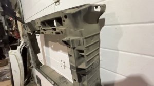 Панель радиатора поло 6  телевизор шкода рапид 2 20026