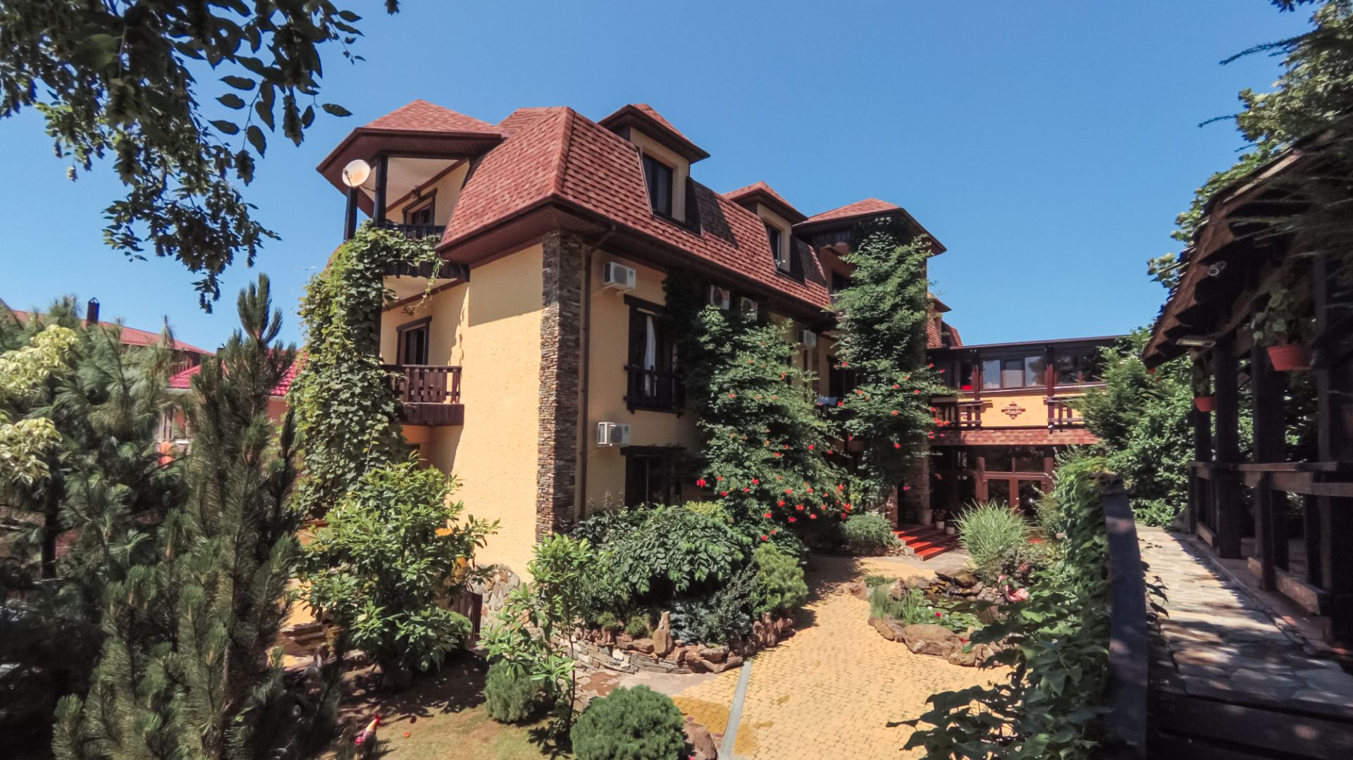 Отель Мане Архипо Осиповка