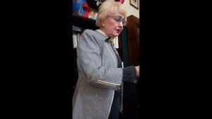 Лариса Кравчук представляет свою книгу "Незабываемыми тропинками детства"