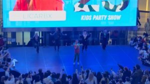 Выступление Арины "Бейс Качает"