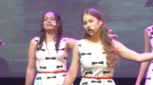 Сегодня будут танцы.