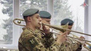 Военнослужащие группировки «Днепр» встретились с учениками школы в Херсонской области