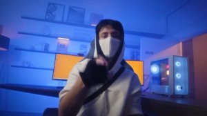 (Настоящий клип домера) на 8 миллионов подписчиков.