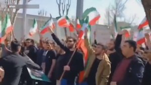 Новая волна протестов охватила Иран