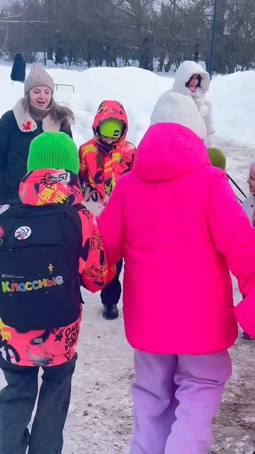 УСТРОИЛИ МАСЛЕНИЧНЫЙ ДВИЖ на самых больших гуляниях