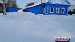 Снегоуборочная техника в работе...