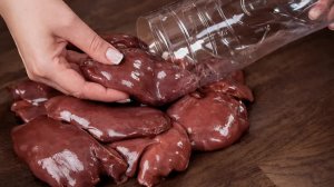 Куриная печень по-новому! Сочная куриная печень с овощами на сковороде  Просто и безумно вкусно