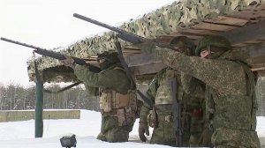 В Рязанской области опытные бойцы учат будущих защитников поражать вражеские беспилотники.