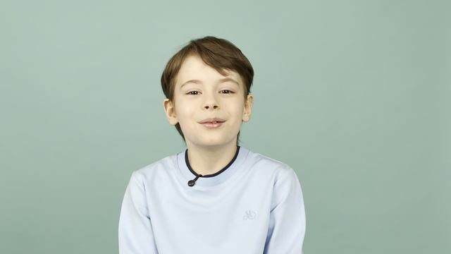 Николай Матюханов - Видео-визитка на русском