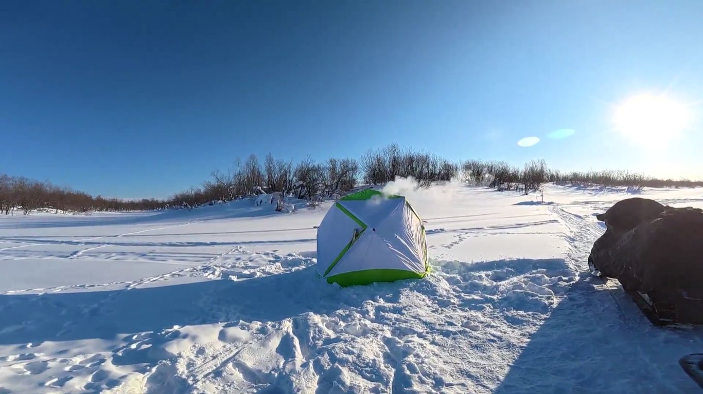 Рыбалка на озере в -40. смотреть онлайн