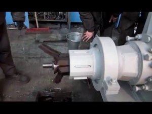 Шнековый пресс с делительной головкой