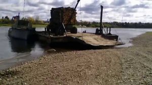 Переправка лесовозов через Вишеру, Красновишерск