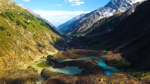 Топ -50 • Самые красивые страны мира 8K Ultra HD - советы по путешествиям и туристические места