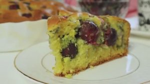 Сохраните Этот Рецепт! Пышный,ПИРОГ с ВИШНЕЙ или с любой ягодой на кефире/ Быстро к чаю