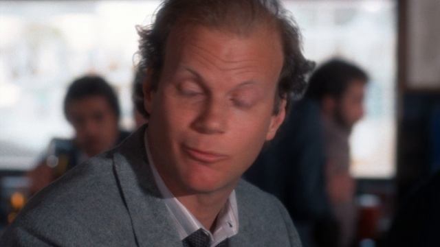 Детективное Агентство «Лунный свет» 5 сезон 13 серия «Лунное затмение» (сериал, 1989) смотреть онлайн