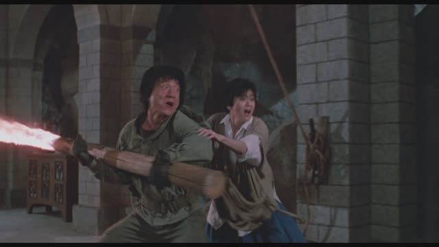 Доспехи Бога: Драка в столовой против сектантов