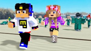 МОЙ ДРОН снял ИГРА В КАЛЬМАРА в МАЙНКРАФТ НУБ И ПРО ЭВОЛЮЦИЯ ВИДЕО MINECRAFT Евгенбро