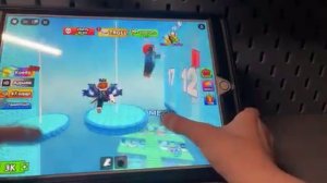 Тестирую башню в Roblox