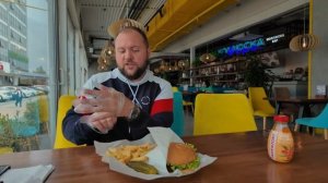 Где ВКУСНО поесть в СОЧИ. Сравнение ЛУЧШИХ бургерных города.