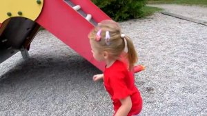 Спасение Игрушки на детской площадке в Мюнхене