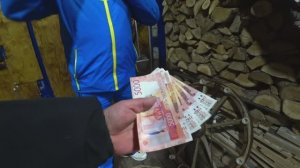 2 продажи в один день , покупатели с разных городов