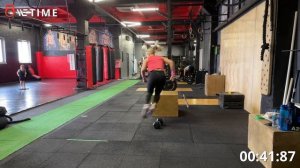 525724811_456240209-2.mp4