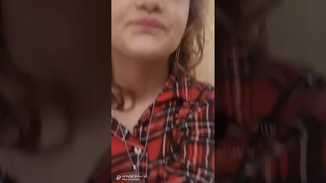 я пою эти песни.