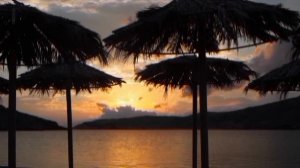 ИННА СУДАКОВА ДВА ПАКЕТА СЧАСТЬЯ