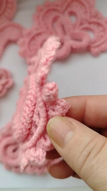 Мои новые элементы ирландского кружева для будущего бомбера на подкладе.