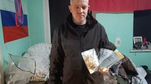 Очередная партия домашней пищи доставлена нашим парням🇷🇺 ✊! Работаем братья✊!