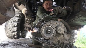 Сборка раздатки Урал-5557 лесовоз.