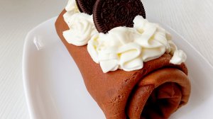 Блинный шоколадный рулет 🫔 с кремом