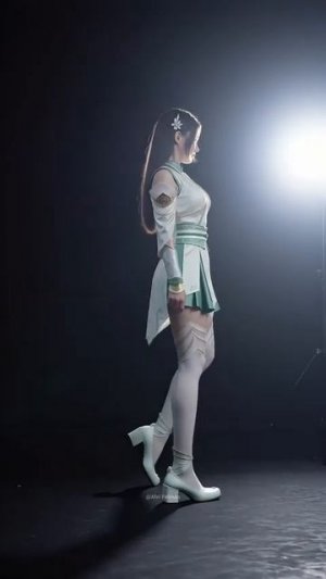 Когда на танцевальную площадку пришел персонаж файтинг-брейка - Налан Янран