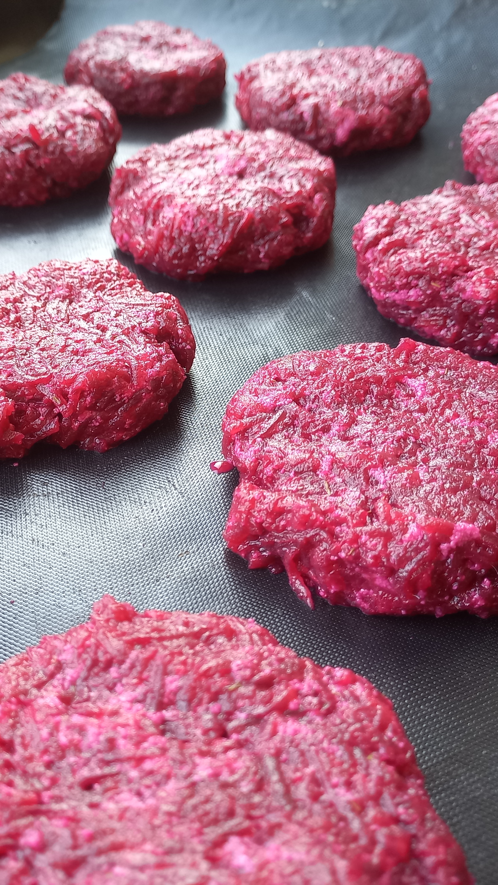 Свекольные котлеты