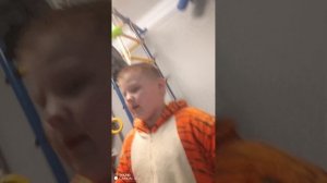 влог в гостях с БРАТОМ!