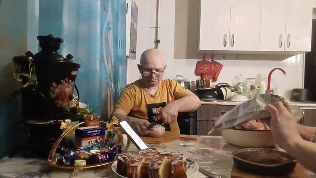 ЗАНИМАЮСЬ САМОЛЕЧЕНИЕМ/СХОДИЛА ЗА ПОКУПКАМИ.... смотреть онлайн