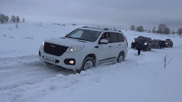 Ходовые качества HAVAL H9 2022 c передней блокировкой и Хавейл Н9 без... смотреть онлайн