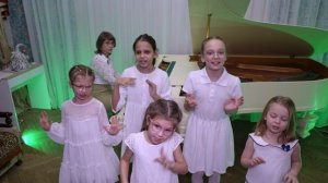 "Песня Лягушек" из спектакля "Дюймовочка" Сл. о. Зыковой, муз П. Зыковой