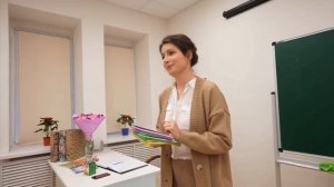 а 4 добрая учительница против злой учительницы. и половинка видео-экстремальные прятки в аквапарке.