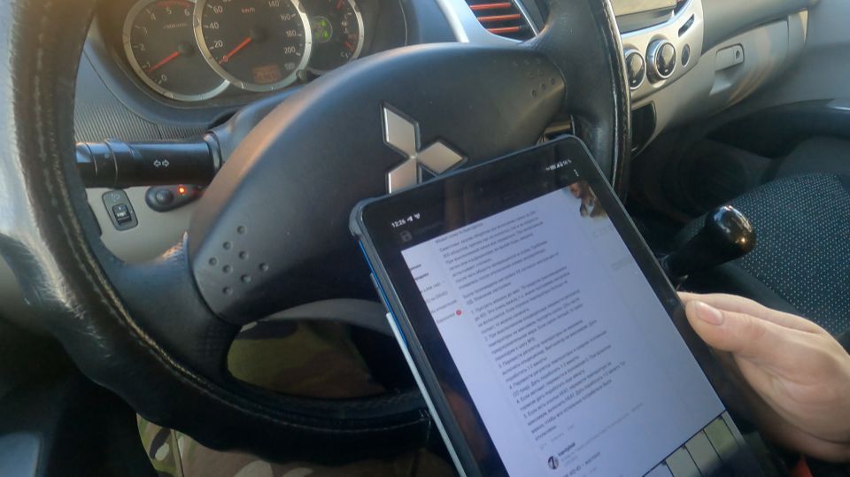 Плавают обороты на Mitsubishi l200 после отключения акб. Настройка ХХ и адаптация климата. смотреть онлайн