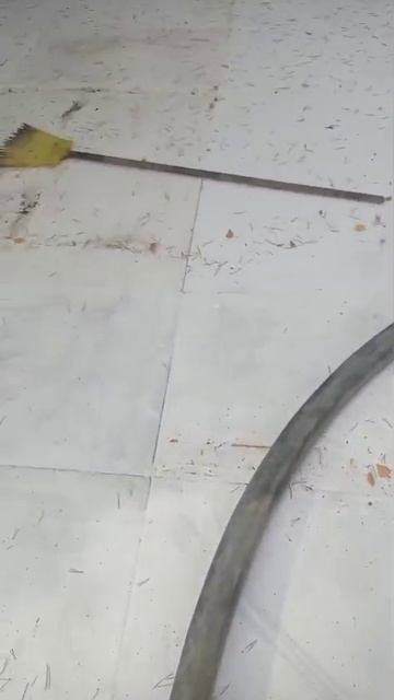 Процесс монтажа полусухой стяжки с разуклонкой.