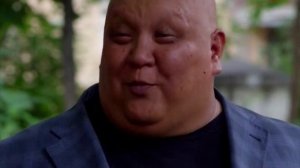 Гопники трое на одного.